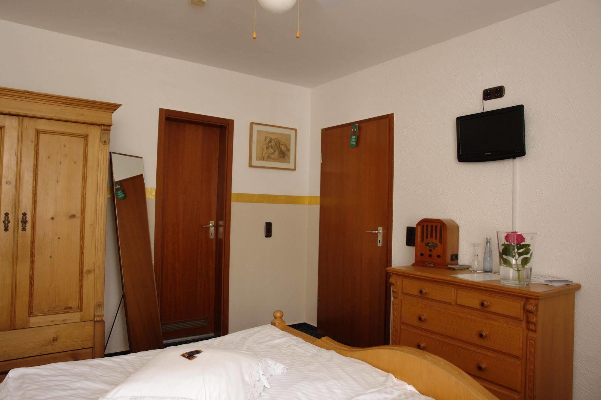 Hotel Jaegerhof Kettwig Essen Bagian luar foto